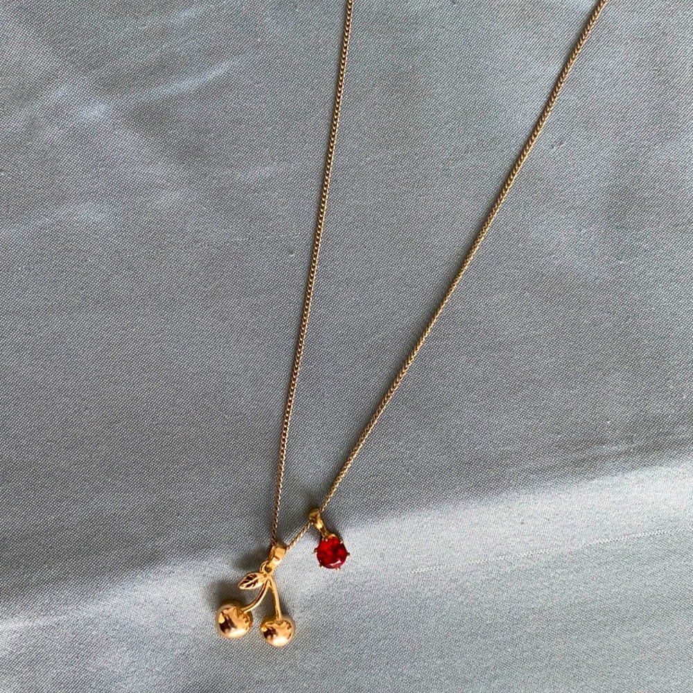 Necklace cherry charm gold plated